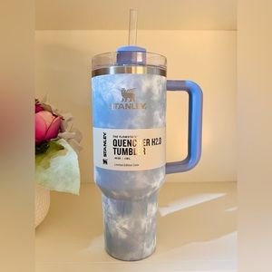 🎉LAST PIECE🎉Stanley 40 oz. Quencher H2.0 FlowState Tumbler Ocean Tie Dye